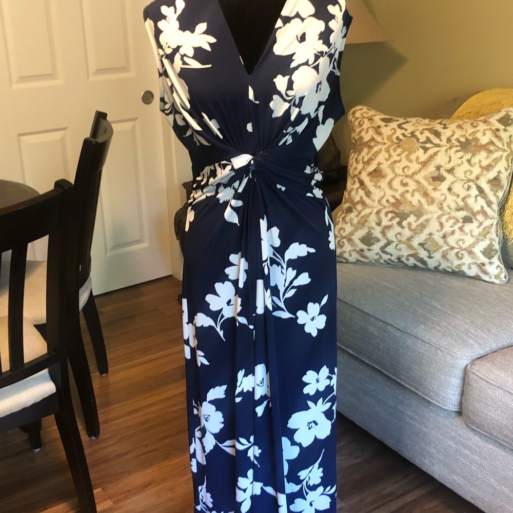floral Hawaiian Maxi dress 🌺